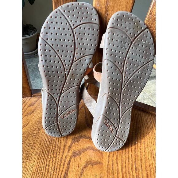 Taos Prize slide sandals, leather, 3 strap adjustable, women's size 7 - Picture 9 of 10